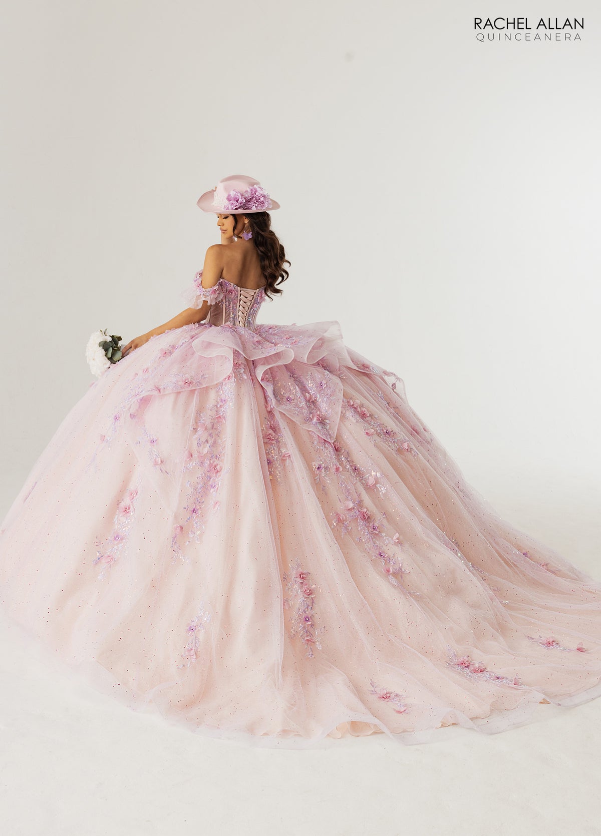 Style RQ2242
