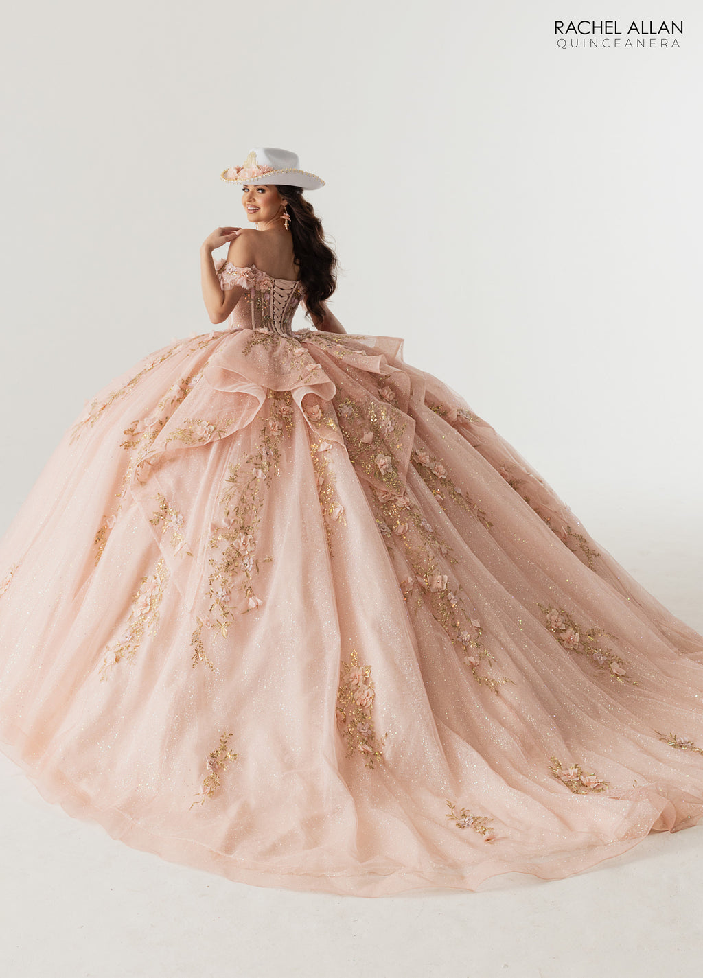 Style RQ2242