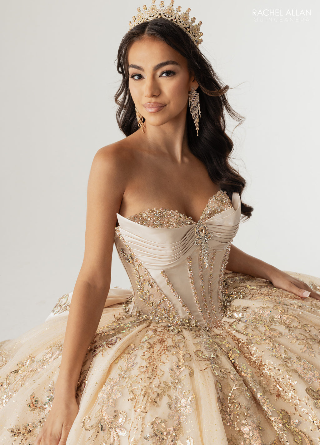 Style RQ3172