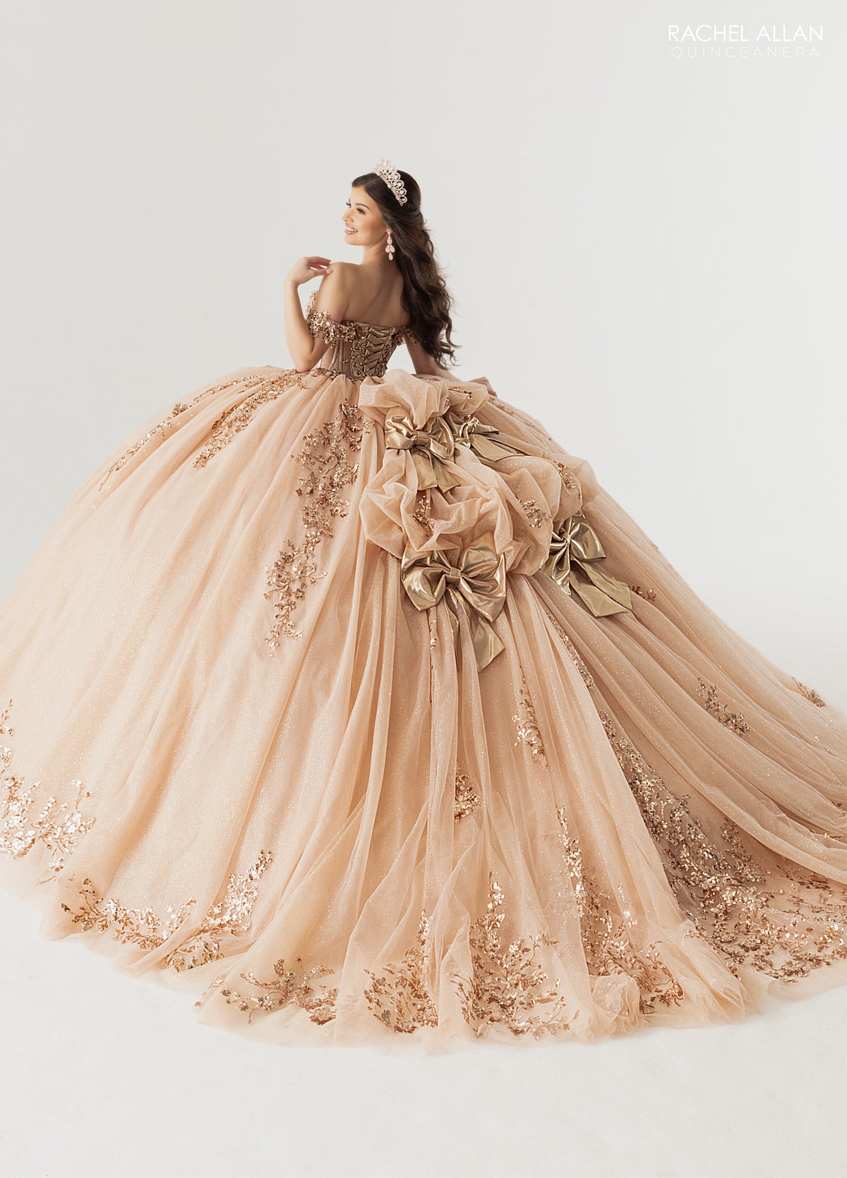 Style RQ3178
